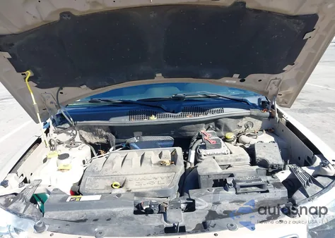 2017 Jeep Compass Latitude 4X4 from USA, damaged, VIN 1C4NJDEB9HD144428